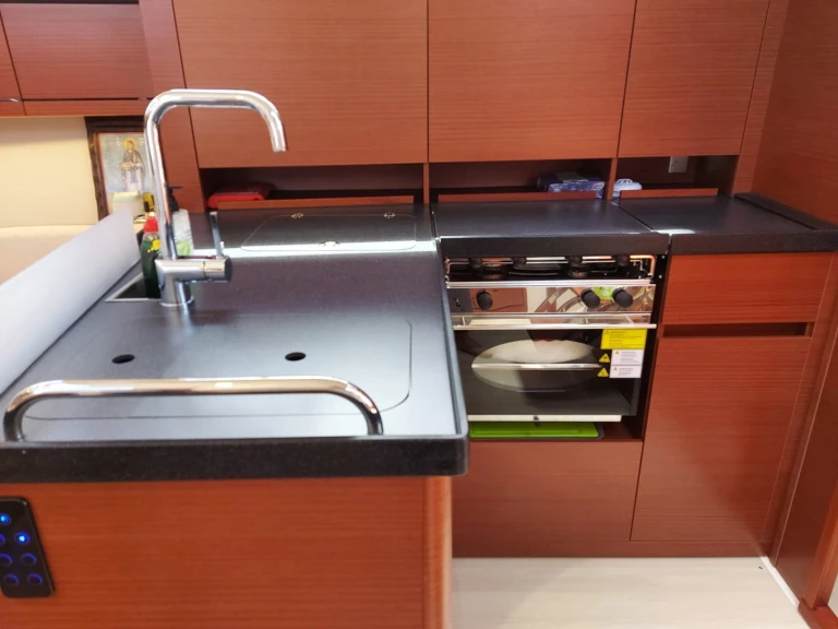 Location Voilier à Lávrio - Hanse Hanse 418