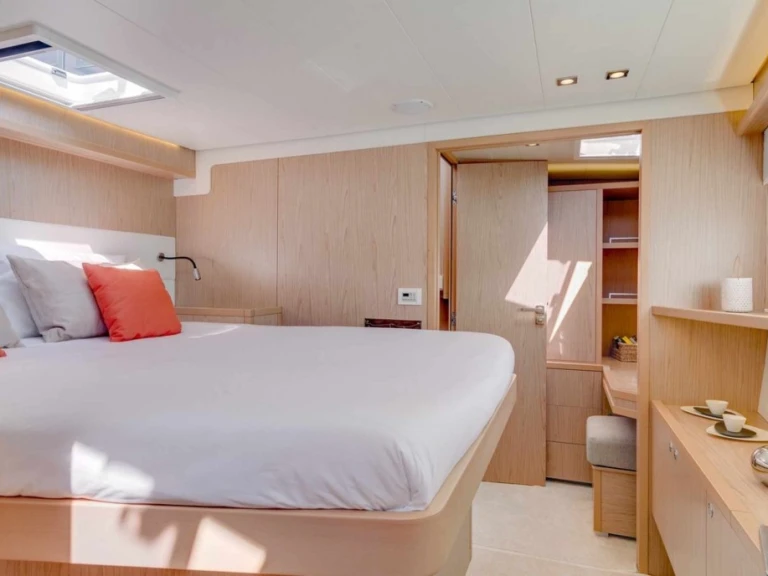 Louez un Lagoon Lagoon 52 F à Saint-Tropez