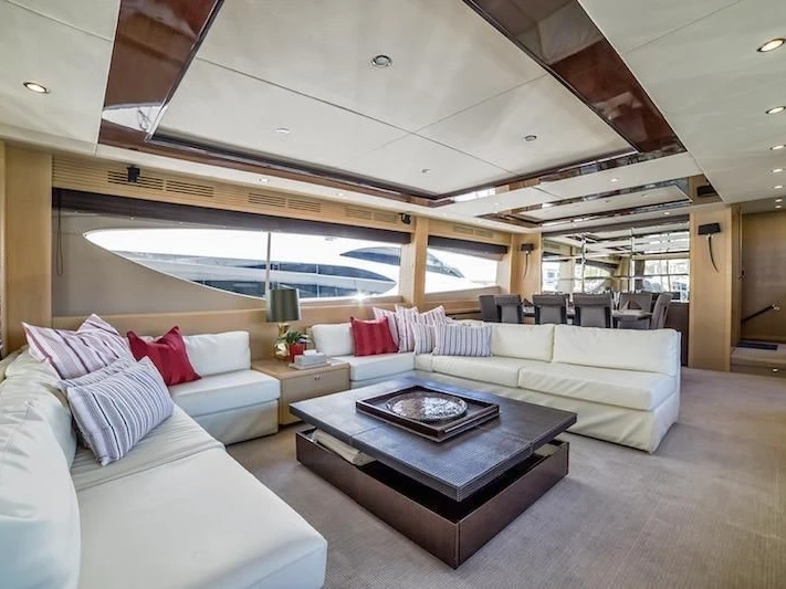 Location bateau Princess Princess 85 à Port Vauban sur Samboat