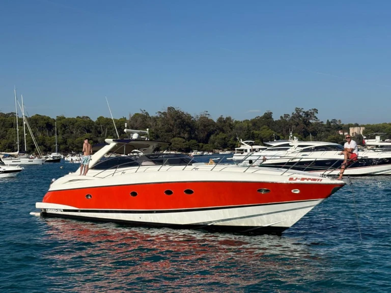 Location bateau Port Camille Rayon pas cher Predator 56