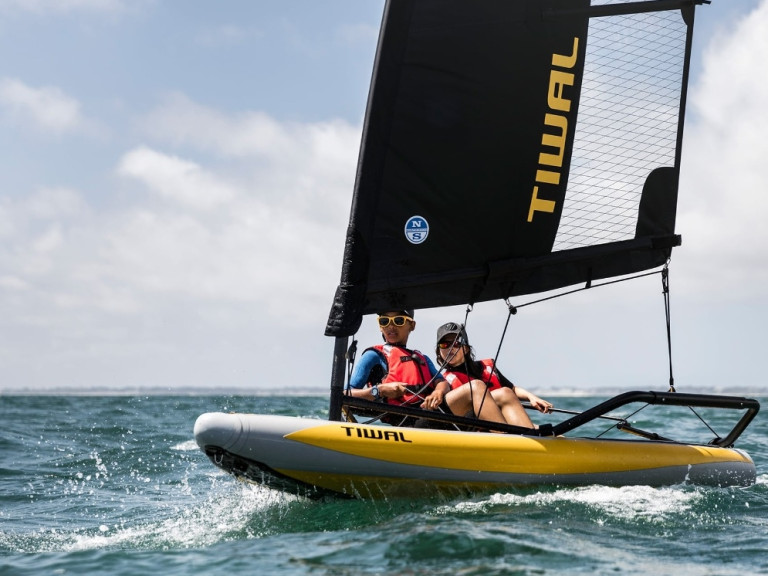 Location bateau Carnac pas cher TIWAL 3.2