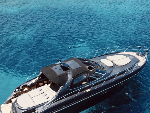 Location à Mykonos (Ville) - Cranchi Mediterranee 50 sur SamBoat