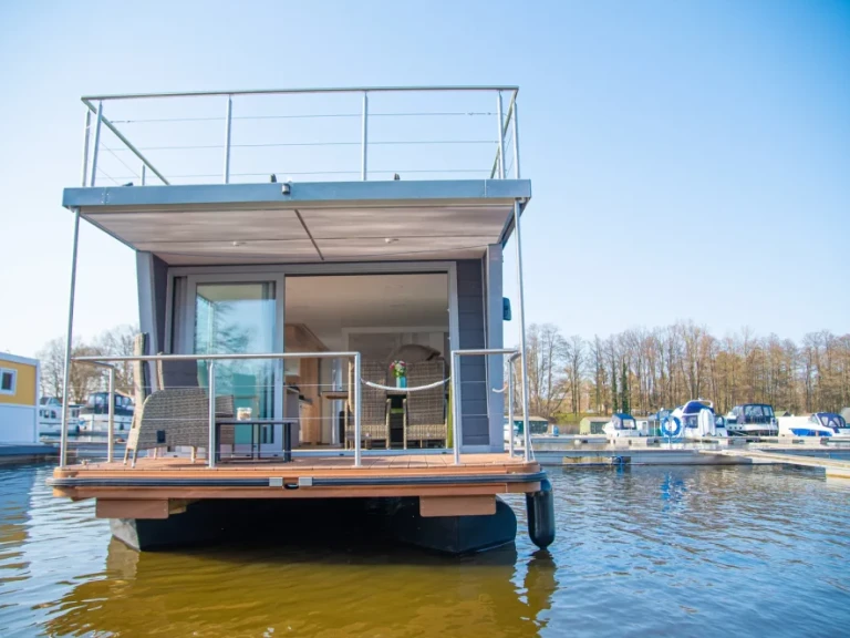 Location bateau WOMA D13 Standard à Buchholz sur Samboat