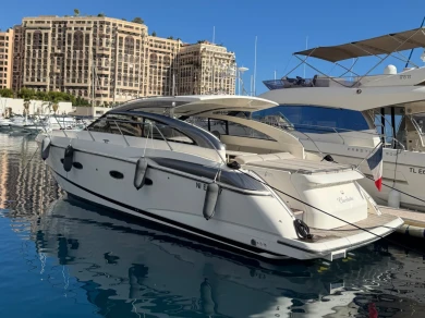 Noleggio Barca a motore a Villeneuve-Loubet – Princess Princess V42