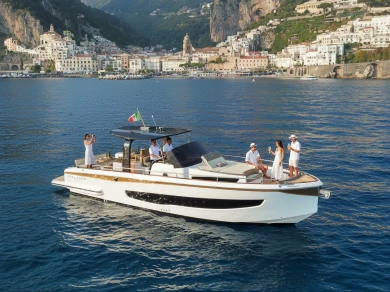 Louez un Allure 38 à Porto di Amalfi Marina Coppola