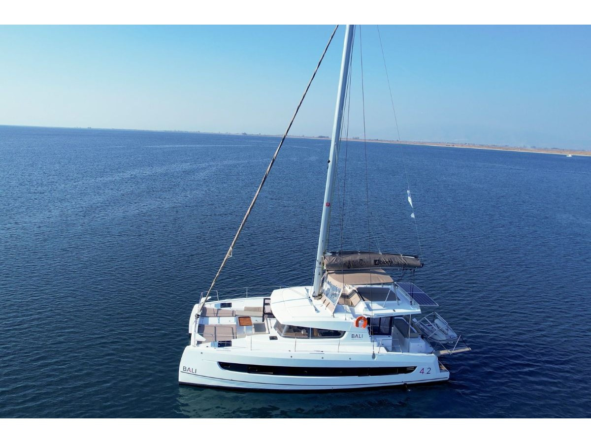 Bali 4.2 2024 eco solar catamaran charter in Plataniás, Greece