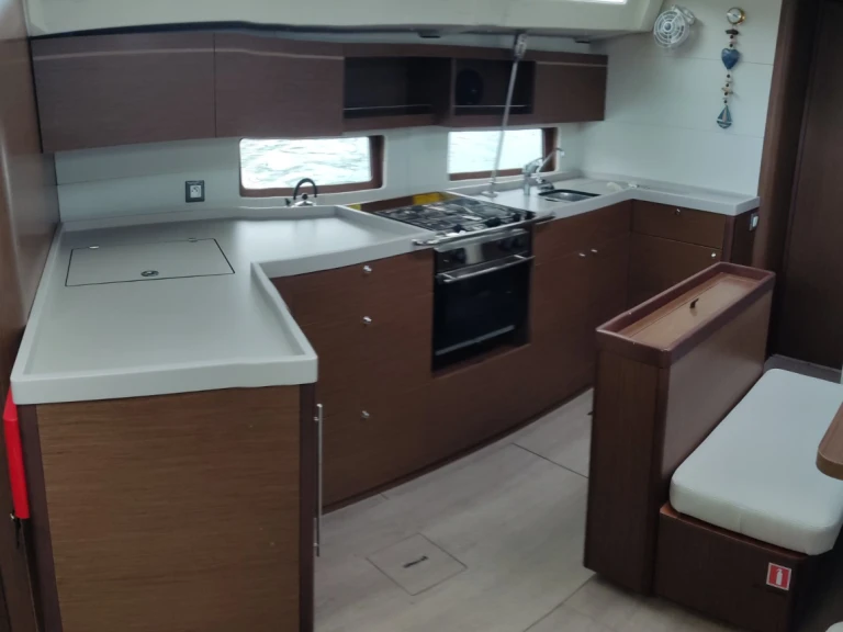 Location Voilier Bénéteau avec permis