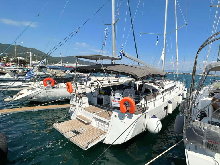 Jeanneau Sun Odyssey 440 a louer à Plataniás