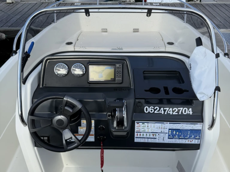 Location bateau Quicksilver Activ 605 Open à Pléneuf-Val-André sur Samboat