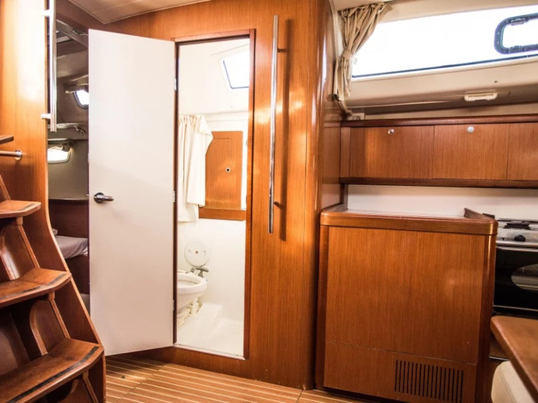 Location bateau Bénéteau Oceanis 43 à Ormos Panagias sur Samboat