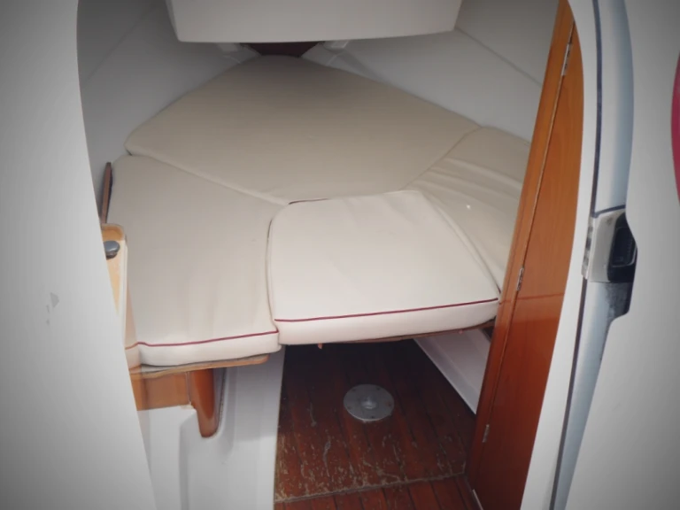 Louer Bateau à moteur avec ou sans skipper Bénéteau à La Baule-Escoublac