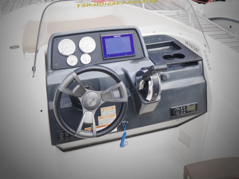 Location Bateau à moteur Quicksilver avec permis