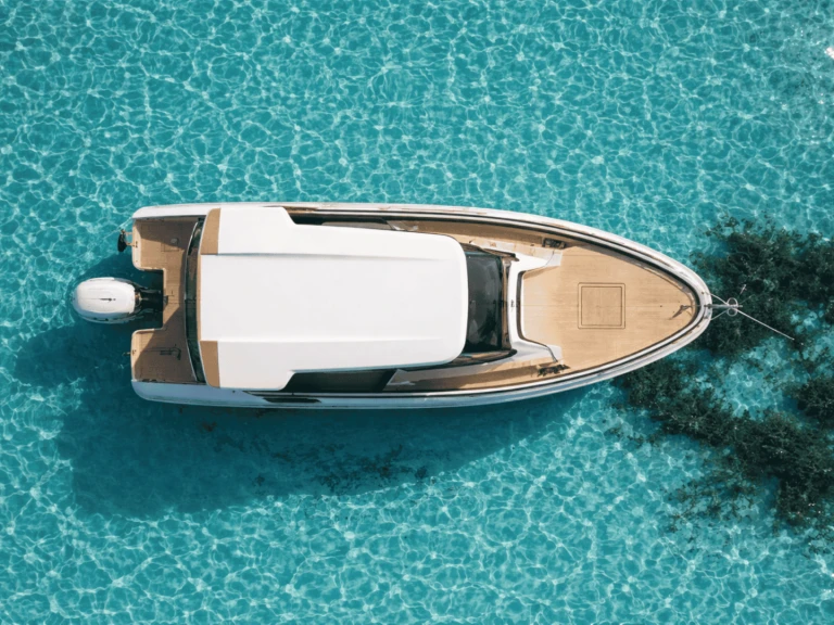 Louer Bateau à moteur avec ou sans skipper sterk à Ibiza (Ville)