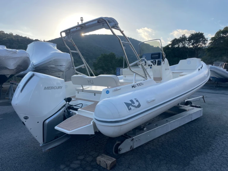 Louez un Nuova Jolly NJ 700 XL à Monaco-Ville