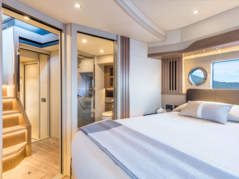 Absolute Navetta 52  a louer à Seget Donji