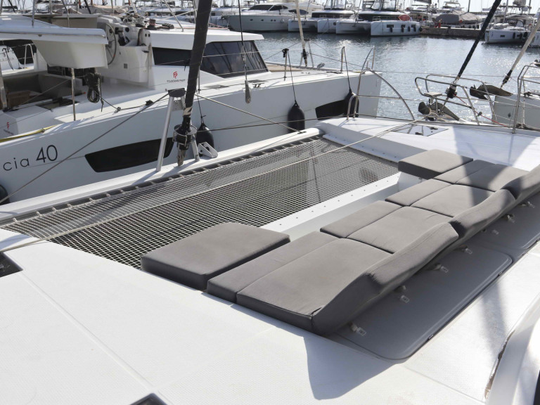 Location Catamaran à Néa Péramos - Fountaine Pajot Astrea 42