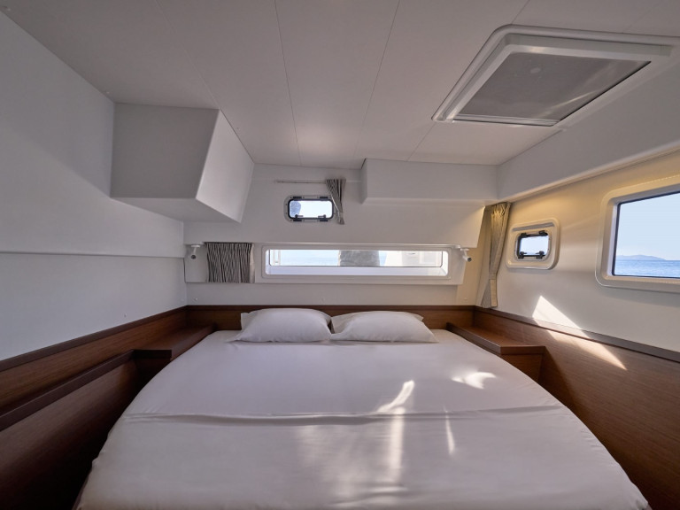 Location à Santorin (Île) - Lagoon Lagoon 42 sur SamBoat