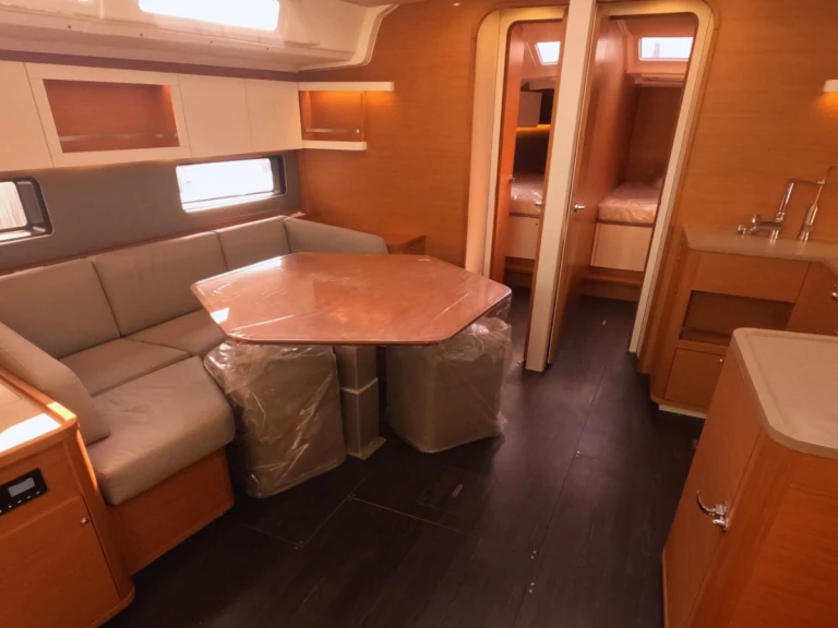 Voilier à louer à Procida au meilleur prix