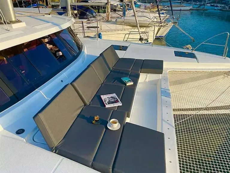 Louer Catamaran avec ou sans skipper Fountaine Pajot à Primošten