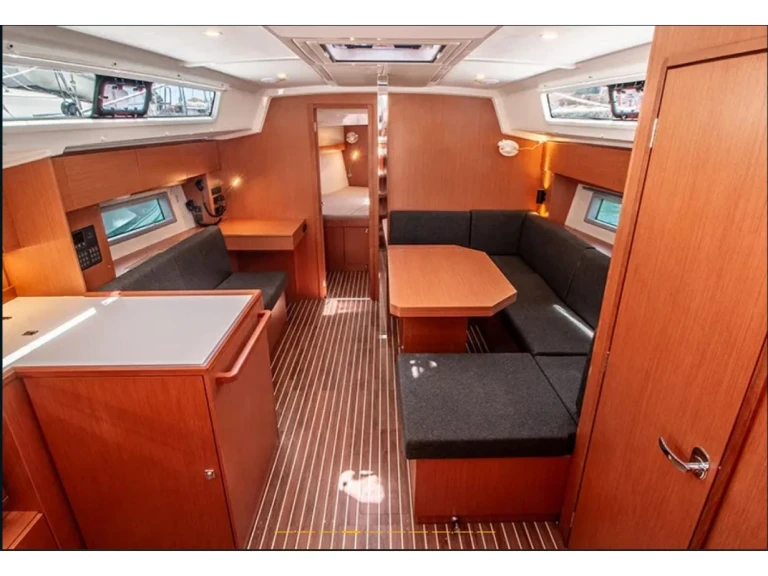 Location bateau Lefkáda pas cher Bavaria C42