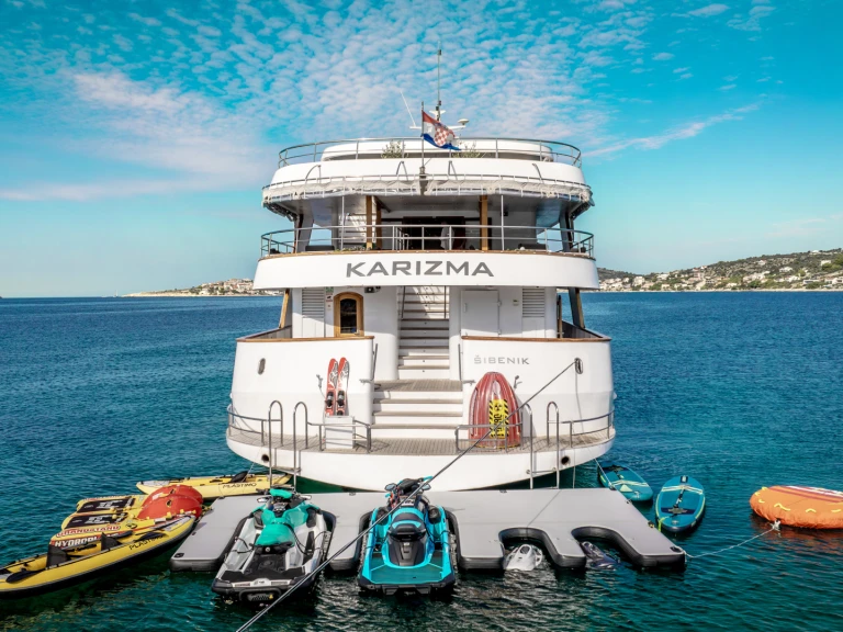 Location bateau  Motoryacht Karizma à Split sur Samboat
