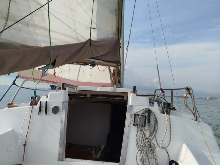 Location bateau Port-Saint-Louis-du-Rhône pas cher Edel 4