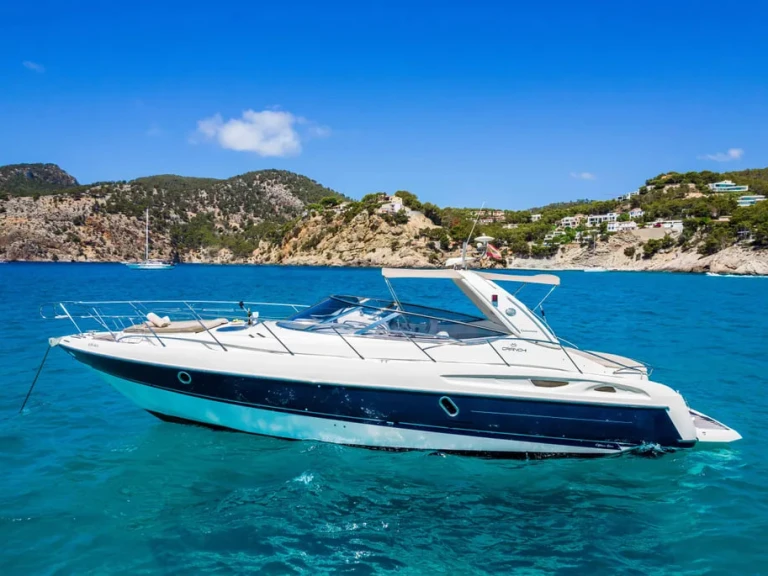 Location Bateau à moteur à Cannes - Cranchi Endurance 41