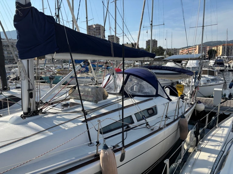 Louer Voilier avec ou sans skipper SUN ODYSSEY 39 I à Ajaccio