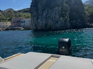 Almar 911s między profesjonalistami a osobami prywatnymi w Catane