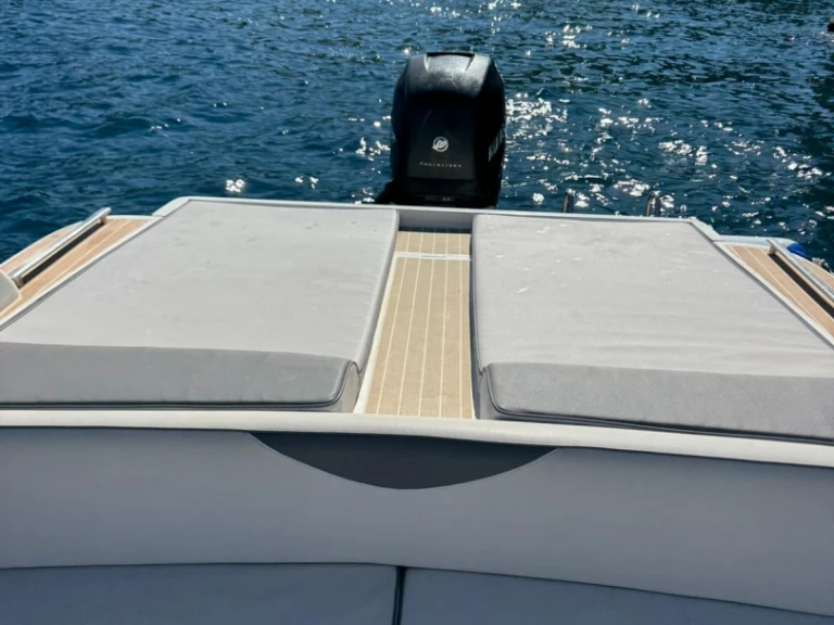 Location Semi-rigide à Catane - Almar 911s