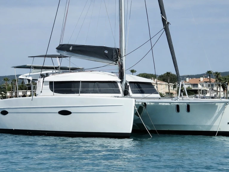 Fountaine Pajot Lipari 41 a louer à Marseille