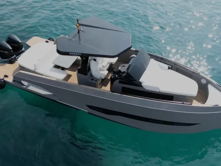 Bateau à moteur à louer à Mykonos Port au meilleur prix