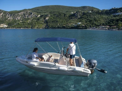 Yacht charter Aríllas - Nireus Nireus 465 on SamBoat