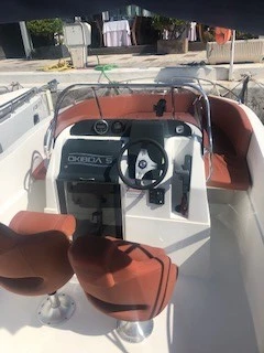 Location Bateau à moteur à Sitges - Barracuda BARRACUDA 5.45