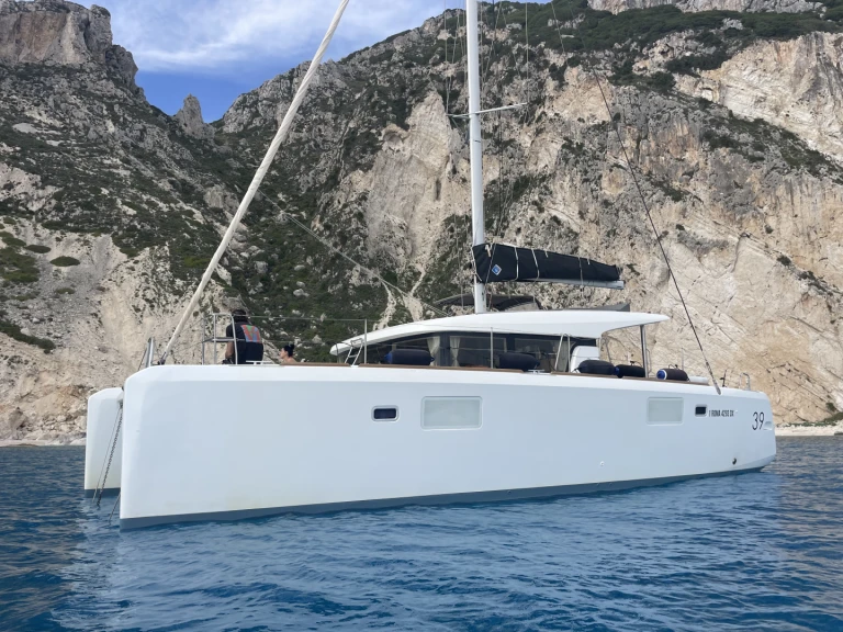 Louer Catamaran avec ou sans skipper Lagoon à Polignano a Mare