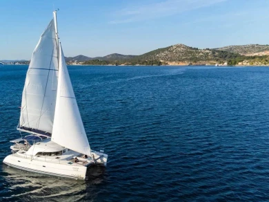 Huur een Lagoon Lagoon 380 in Cannes