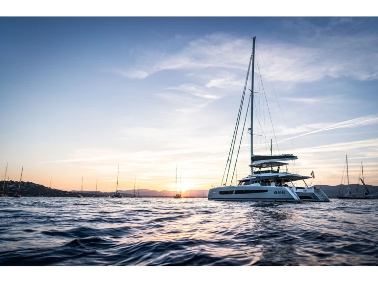 Location Catamaran Fountaine Pajot avec permis