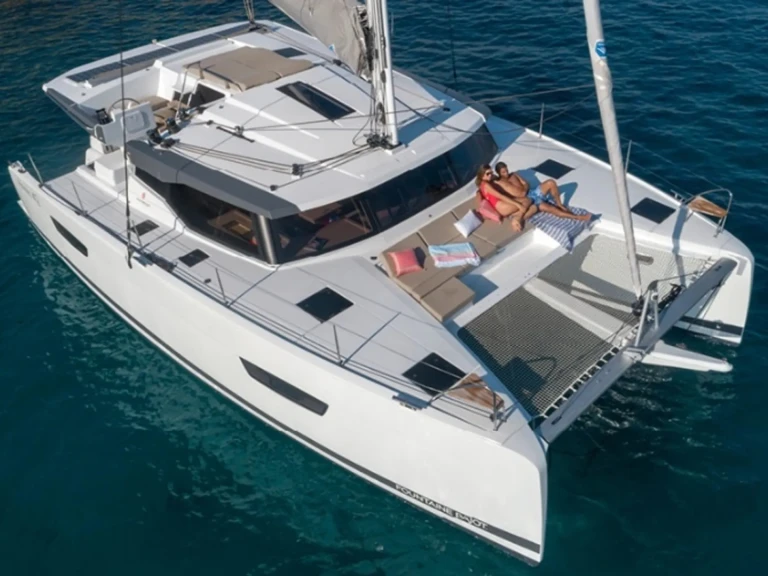 Location Catamaran à Cogolin - Fountaine Pajot Astrea 42