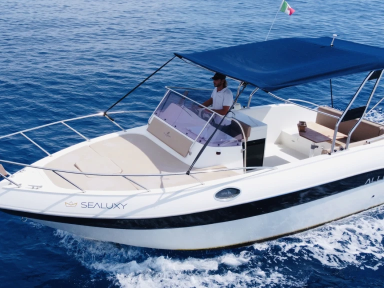 Location bateau Giardini-Naxos pas cher All 7.9.0 Open Day