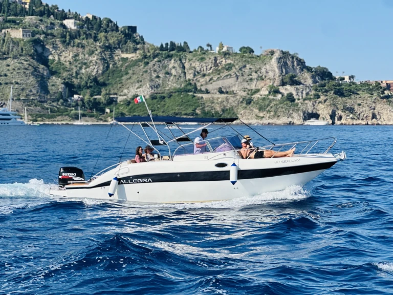Louer Bateau à moteur avec ou sans skipper Allegra Boats à Giardini-Naxos