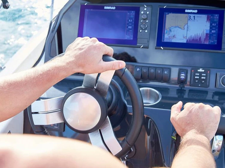 Louer Bateau à moteur avec ou sans skipper Quicksilver à Grebaštica