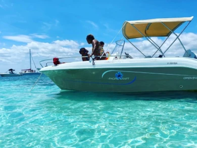 Pacific Craft Pacific Craft 545 Open da affittare a  Le Gosier