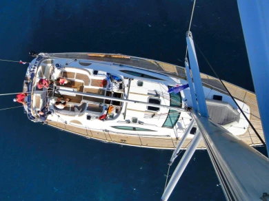 Noleggiare una Jeanneau Sun Odyssey 54 DS a Syros (Port)