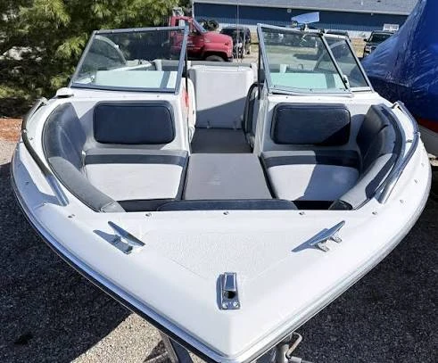 Louer Bateau à moteur avec ou sans skipper Four Winns à Sant Antoni de Portmany