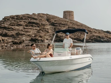 Alquiler Lancha Sessa Marine con o sin  título de navegación