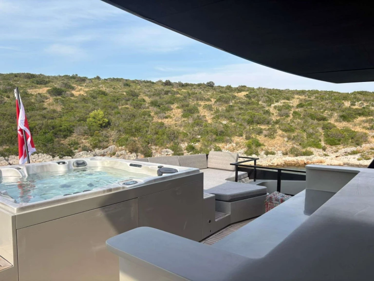 Yacht à louer à Athènes au meilleur prix