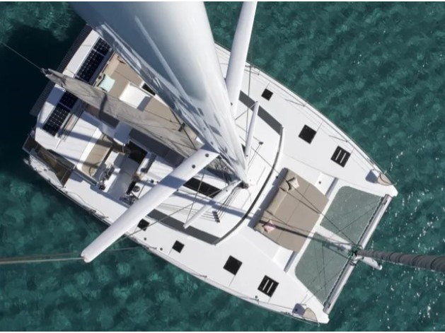 Location Catamaran Fountaine Pajot avec permis