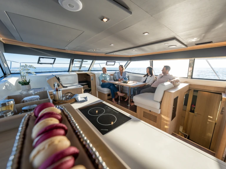 Location Bateau à moteur Aquila avec permis