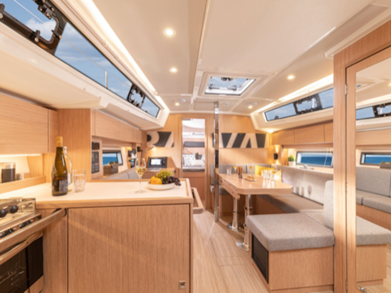 Location bateau Livorno pas cher Bavaria 38 C