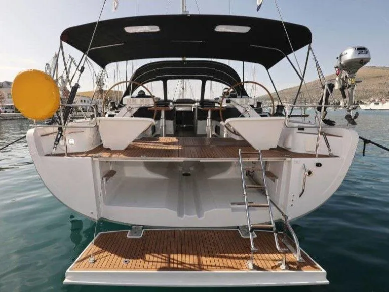 Location bateau Primošten pas cher Hanse 575